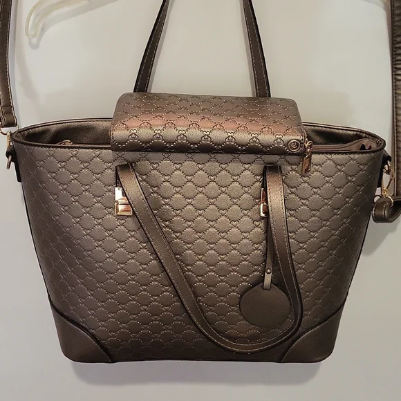 NWT Diophy medium gold tote purse - Picture 8 of 11